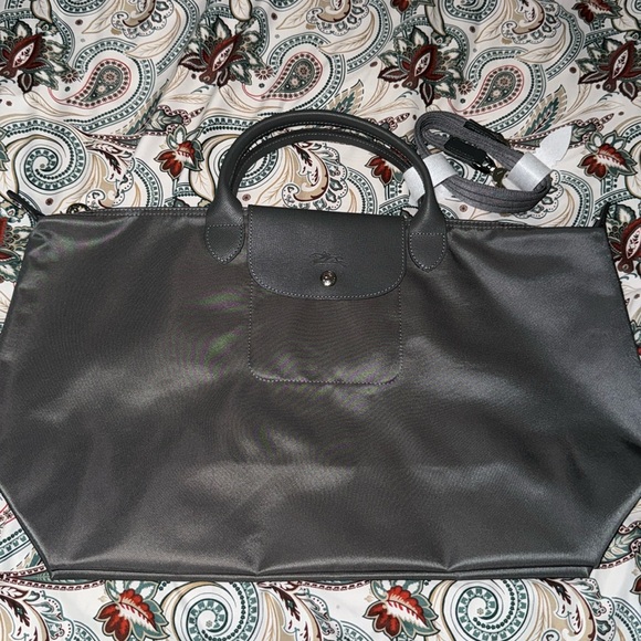 Longchamp Handbags - Brand New LongChamp Large Le Pliage Neo (Top Handle) (NWOT)
